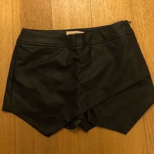 Black Leather skort